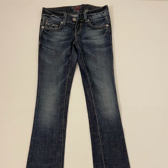 Guess Jeans- size 23 - Picture 2 of 6